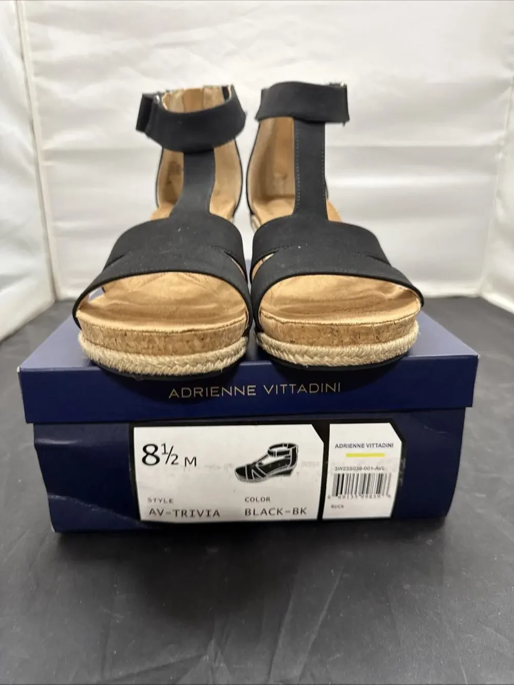 ADRIENNE VITTADINI TRIVIA Wedge Sandals Black Ankle Strap Women's Size 8.5 New